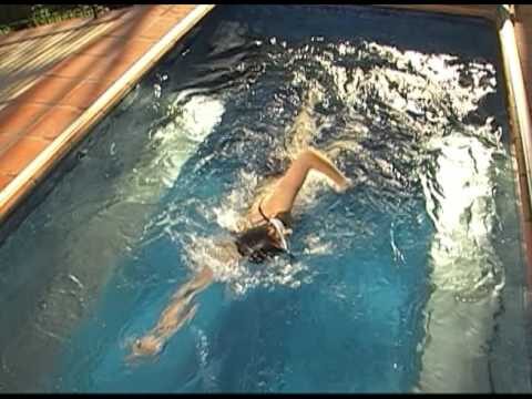 Ejercicios acuáticos: Maximiza tu rutina de entrenamiento con el swimspa