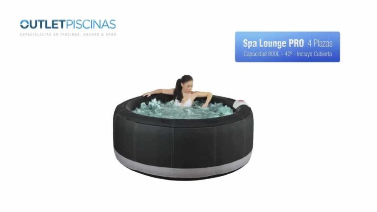 Disfruta de un oasis: spa y piscina en un solo lugar