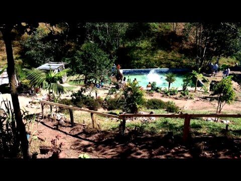 El placer del descanso en aguas termales: revitalización y relajación